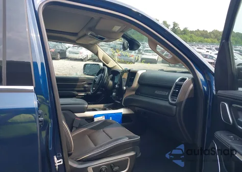 2019 Ram 1500 Laramie 4X4 6'4 Box из США, поврежденный, VIN 1C6SRFRT1KN920358